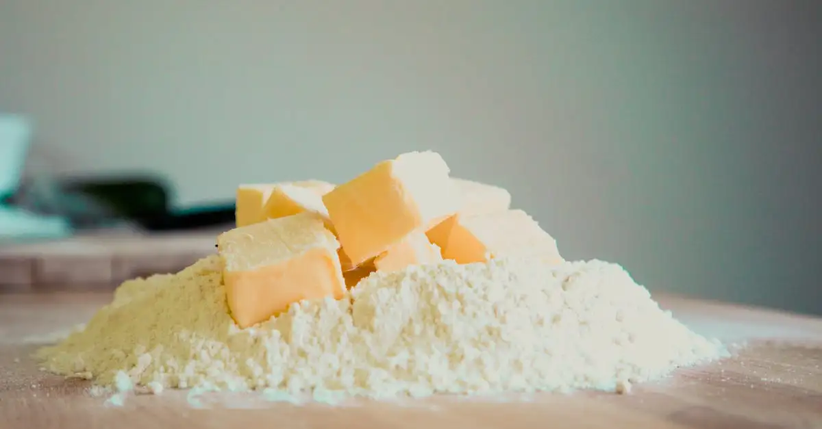 ¿Cómo evitar que la mantequilla salpique al cocinar?