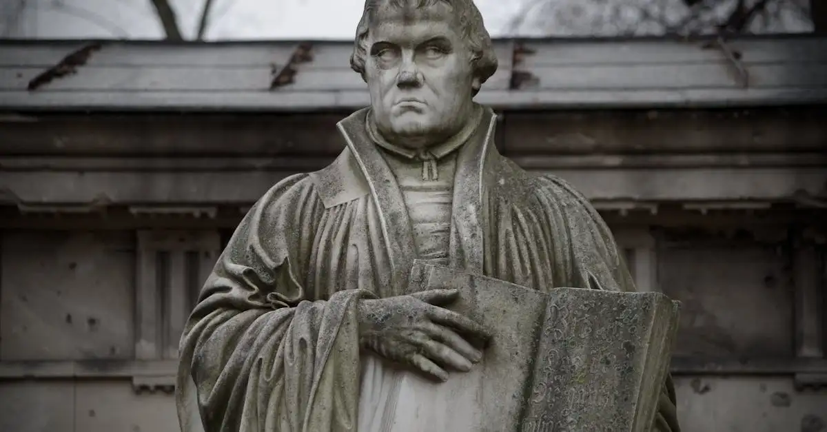 ¿Quién inició la Reforma en 1517, Martín Lutero?