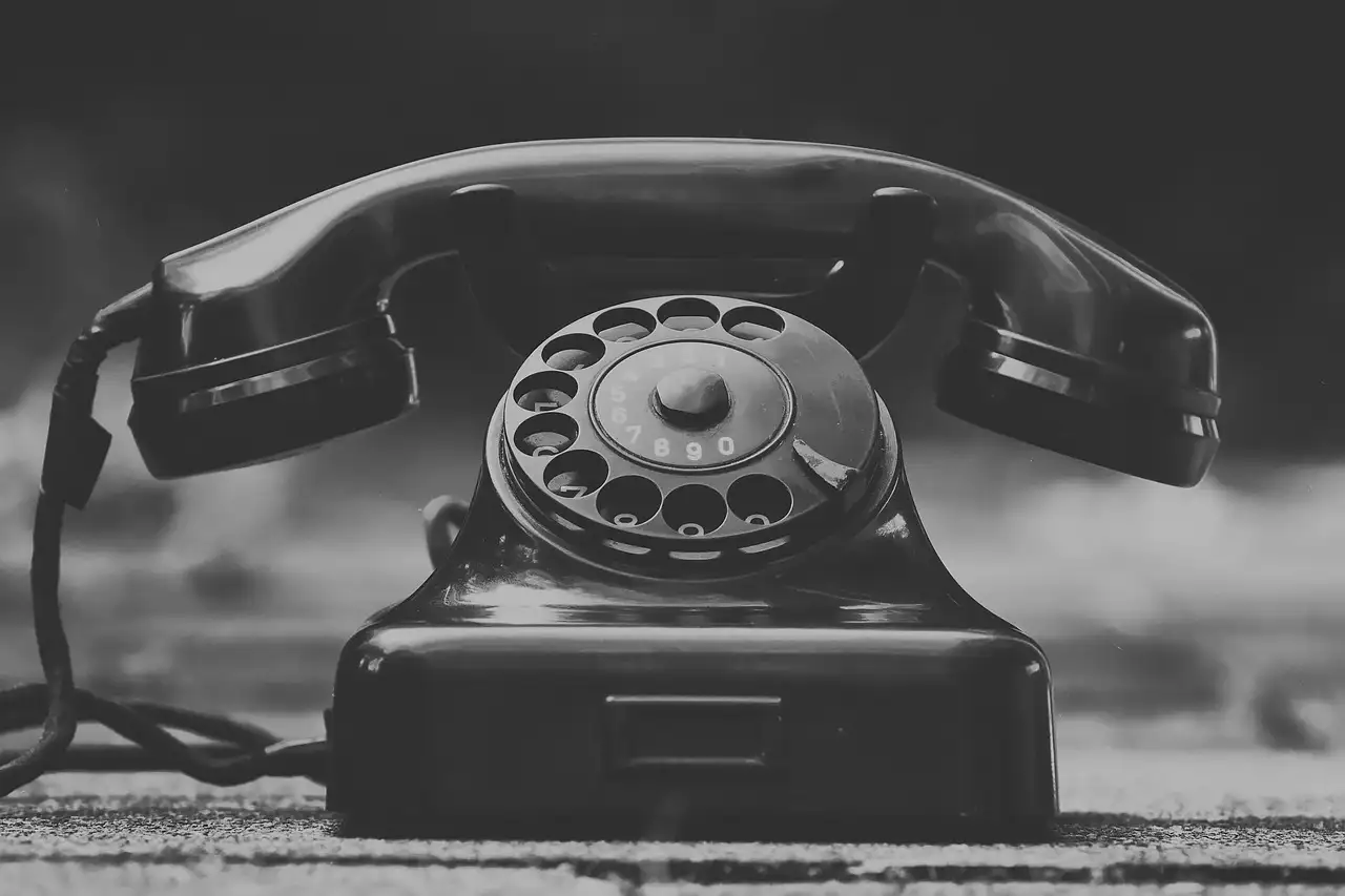 ¿Cuál fue el primer mensaje enviado por teléfono?