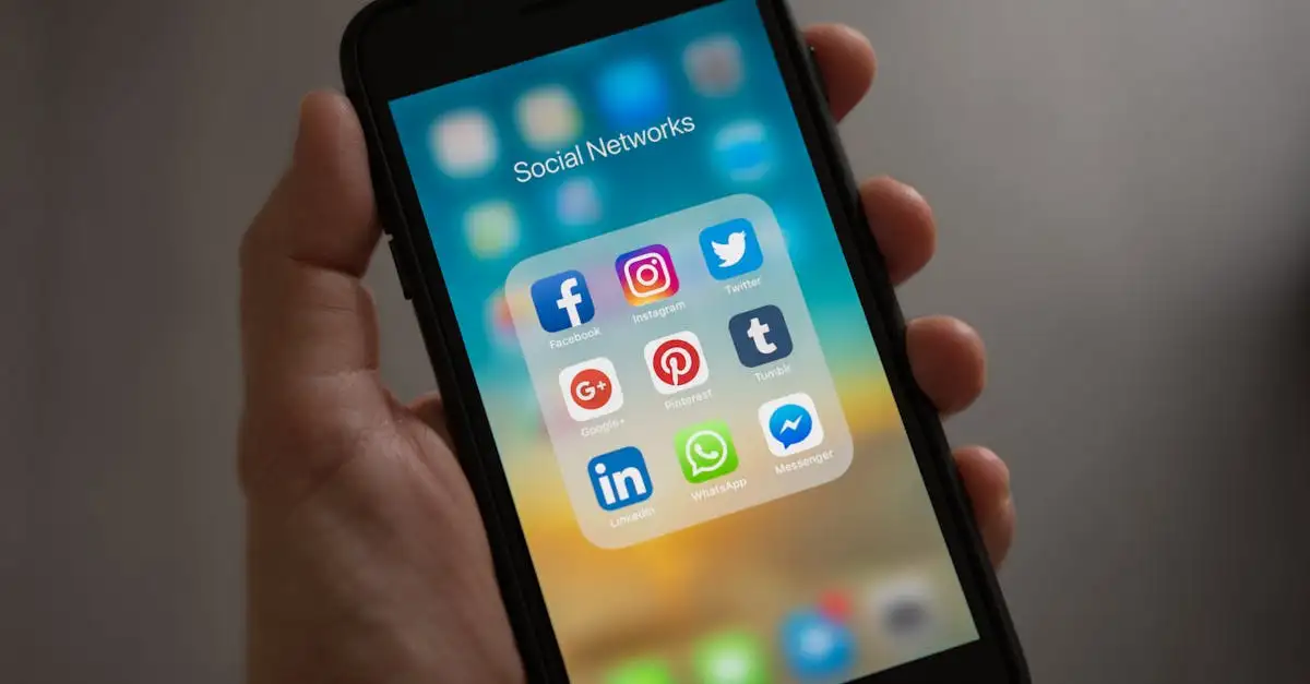 ¿Por qué Facebook adquirió Instagram? Estrategia clave explicada.
