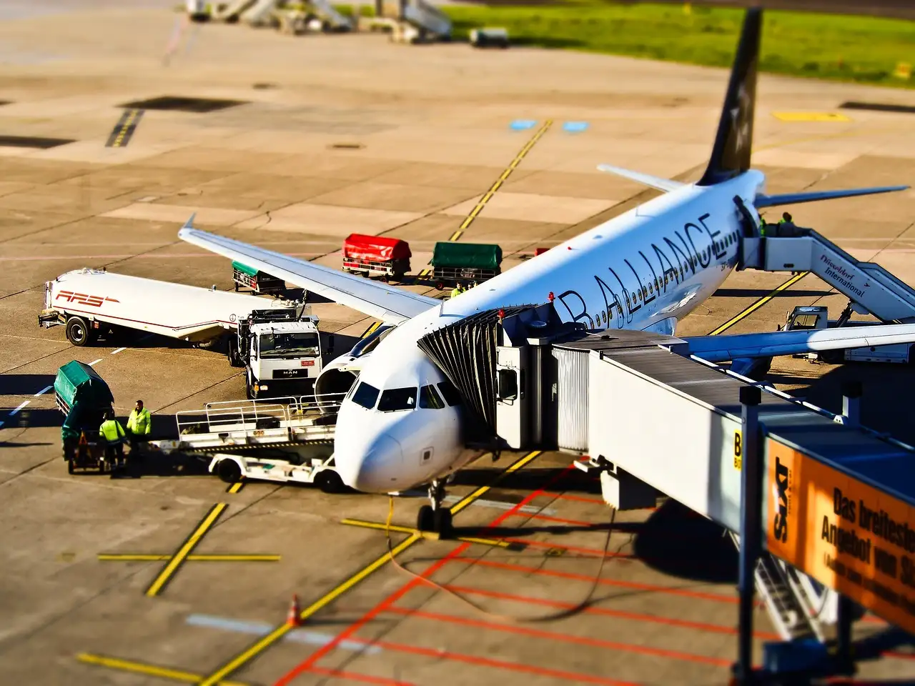 ¿Cómo la aviación se adapta a las tecnologías ecológicas?