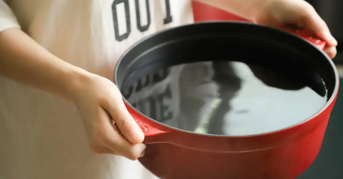 ¿Qué efecto tiene el aceite en el agua al cocinar arroz?
