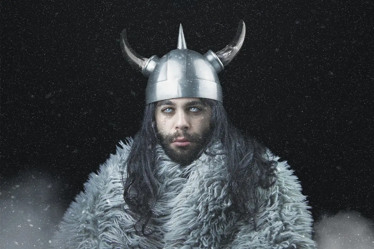 ¿Qué simboliza la lanza Gungnir de Odín en la mitología?