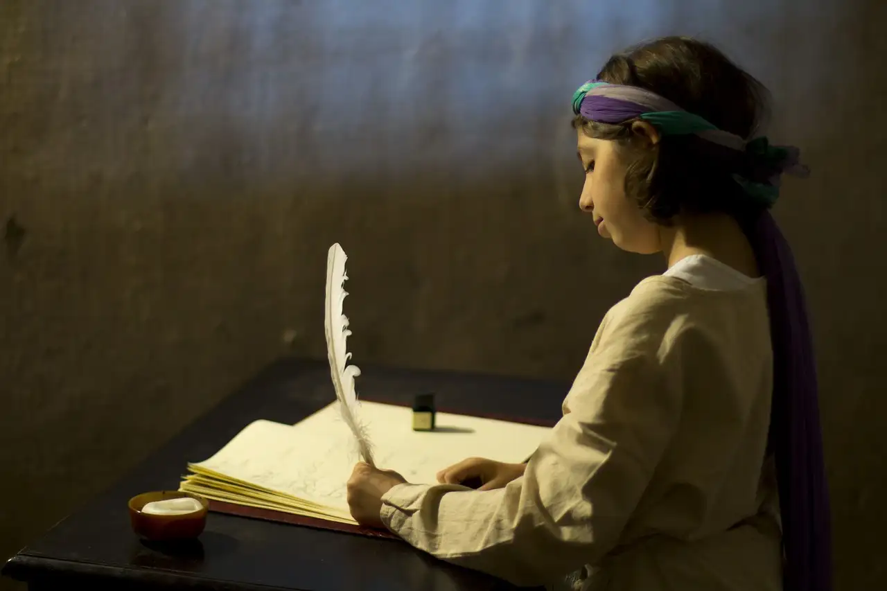 ¿Quién es la poeta chilena ganadora del Premio Nobel?