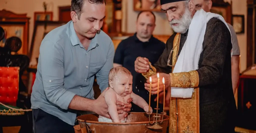 ¿Cómo influyen las tradiciones eslavas en el cristianismo?