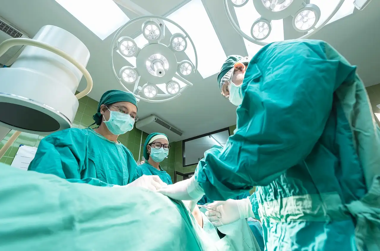 ¿Cómo transformó la revolución industrial la atención médica?