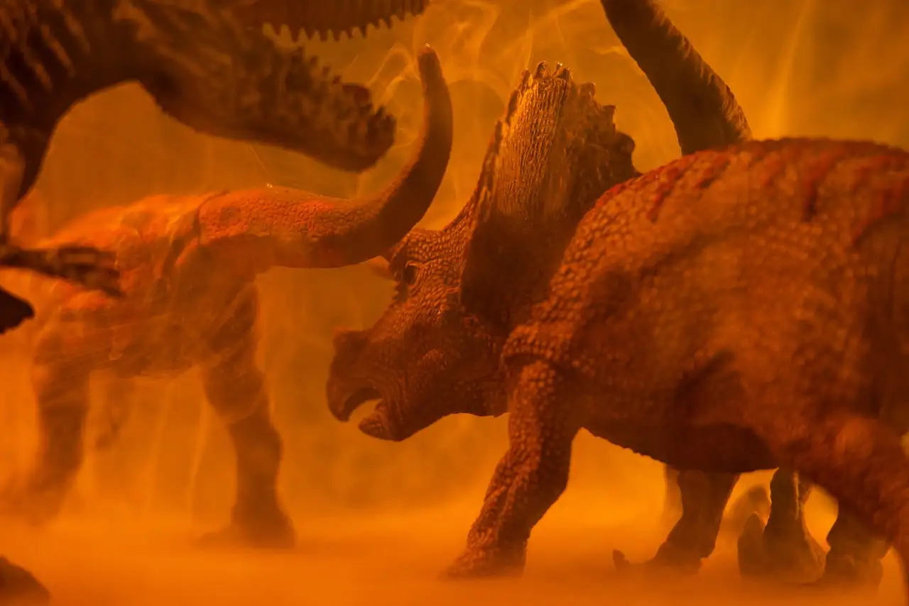 ¿Cuál es el papel de los paleontólogos en los dinosaurios?