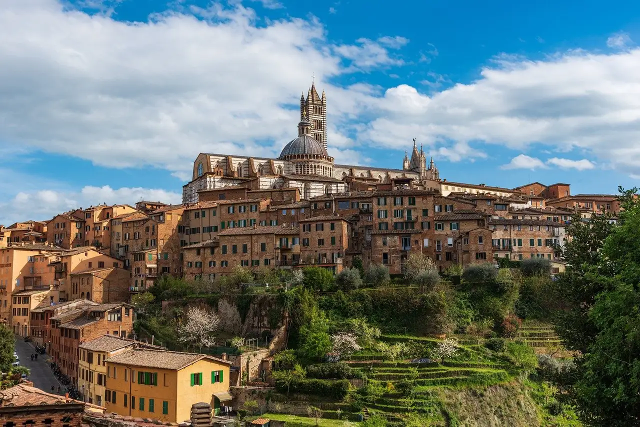 ¿Cuál fue la ciudad comercial medieval más importante de Italia?