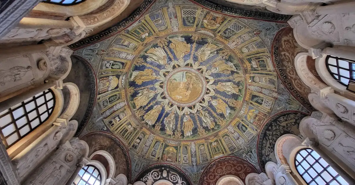 ¿Por qué Rávena destaca por sus impresionantes mosaicos?