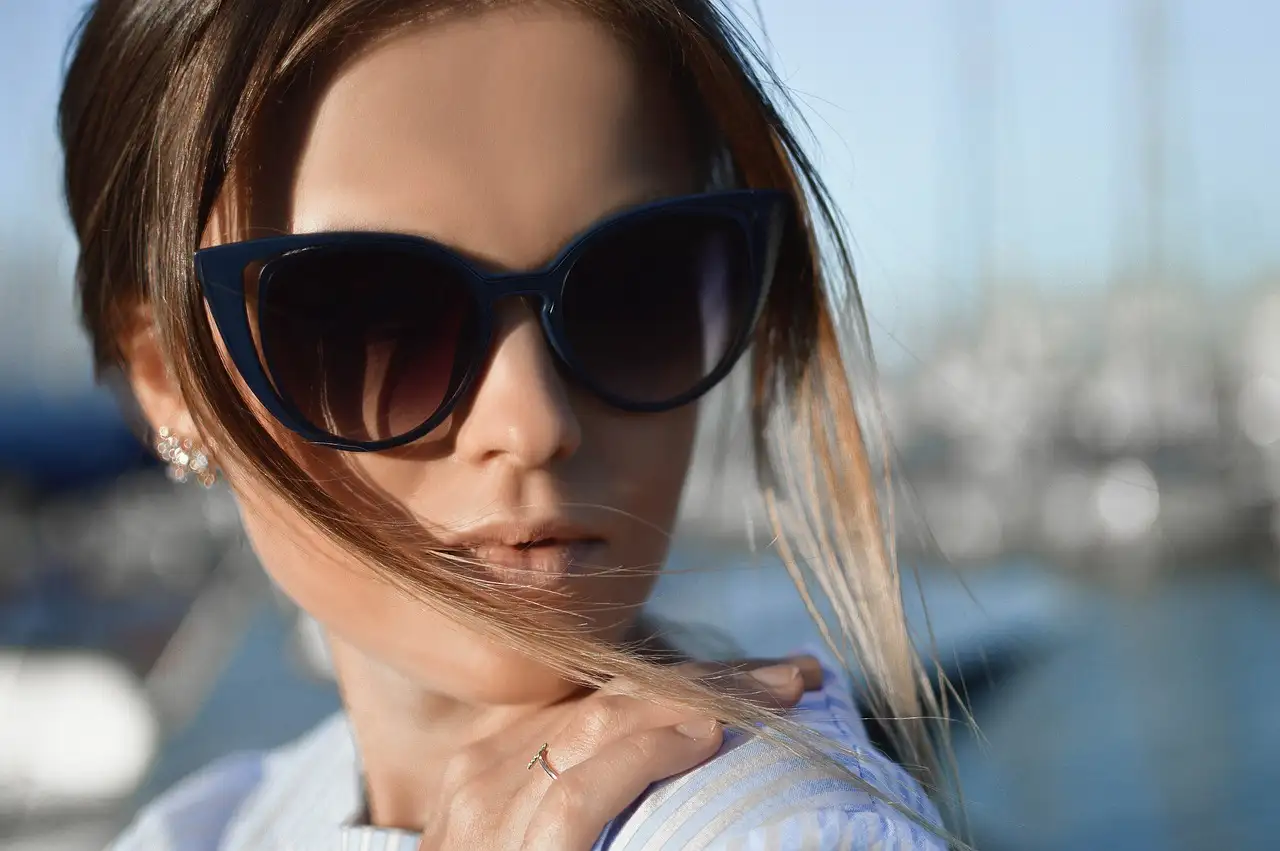 ¿Qué gafas elijo según la forma de mi cara?