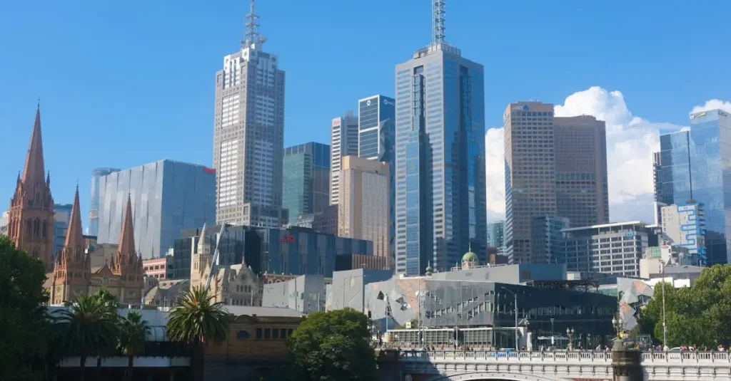 ¿Cuánto dura un vuelo de Ámsterdam a Melbourne (MEL)?