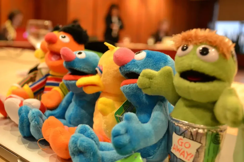 ¿Quiénes son los ancianos en el balcón de los Muppets?