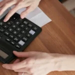 ¿Sabes qué gastos deducibles hay al comprar una casa?