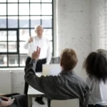 ¿A qué edad puedes empezar a trabajar en Action?